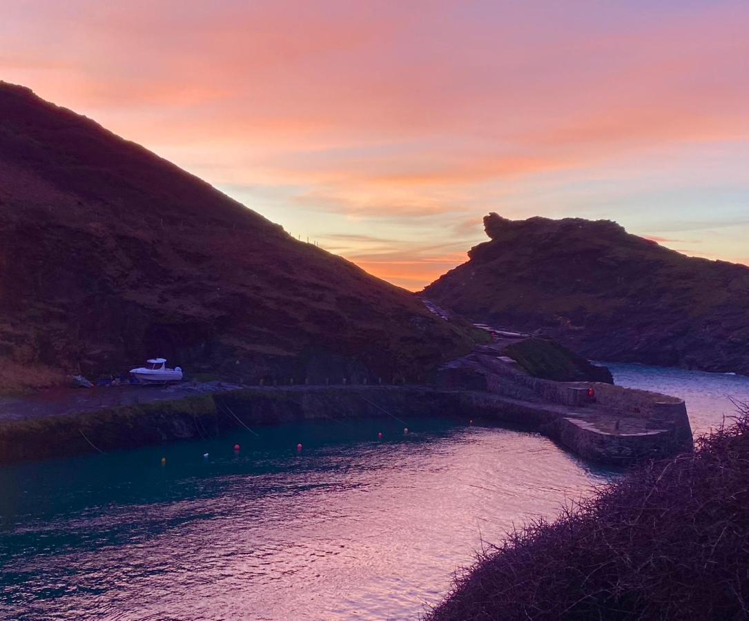 Polrunny Farm Elderberry Cottage With Sea View Boscastle Buitenkant foto